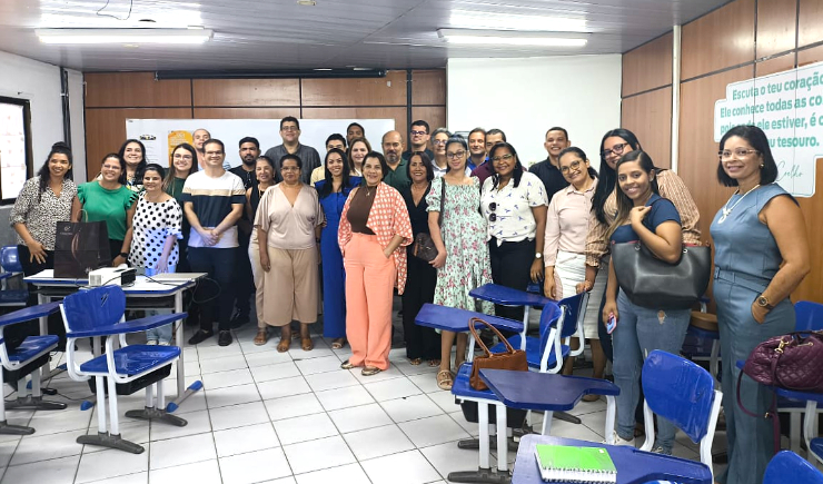 Presidente do CRF-PE ministra palestra sobre legislação para farmacêuticos de Ipojuca