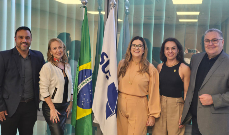 CFF busca parceria para diminuir as barreiras de acesso aos medicamentos