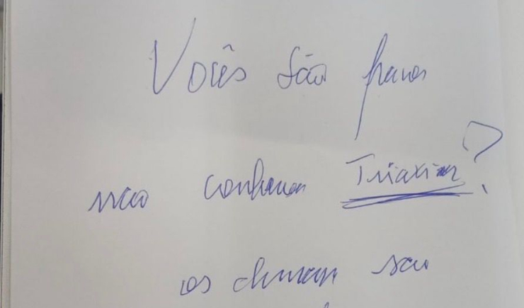 Médico envia receita ilegível com mensagem ofensiva e CFF cobra retratação