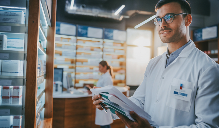 CFF aprova novo Refis para facilitar regularização de débitos de farmacêuticos e empresas