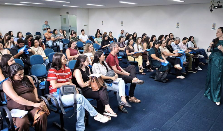 CRF-PE leva ao Agreste capacitação sobre prescrição farmacêutica de contraceptivos hormonais