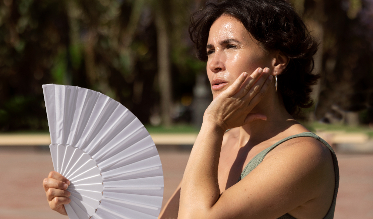 Projeto garante tratamento hormonal no SUS para mulheres que estão no climatério