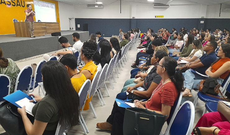 Primeira turma do curso de cuidado Integrativo inicia atividades no Recife