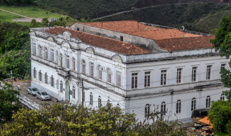 Em 1839, em Ouro Preto, nasceu a primeira faculdade de Farmácia do Brasil