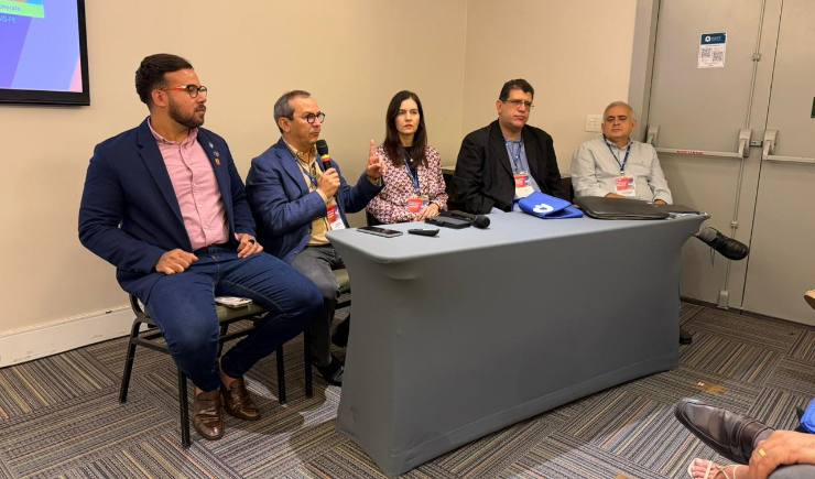 CRF-PE marca presença no I Fórum do INAFF de assistência farmacêutica em Pernambuco