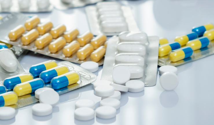 Mais de 380 medicamentos podem ficar mais baratos no Brasil