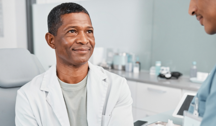 Trabalho e saúde entram na mesma pauta com nova regra sancionada por Lula