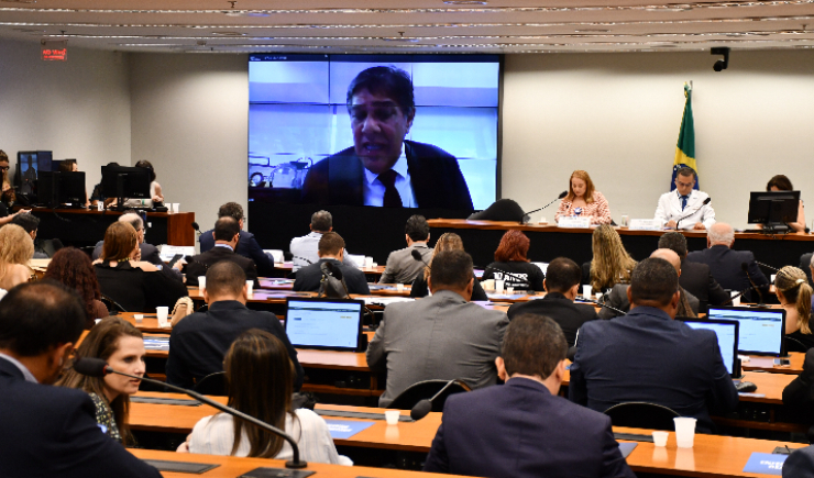 Relator sinaliza revisão de proposta sobre atuação na saúde estética