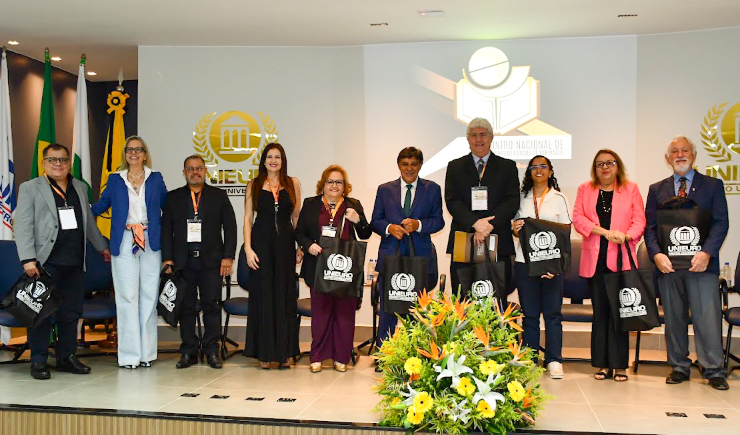 XII Encontro Nacional de Coordenadores de Cursos de Farmácia reúne educadores em Brasília