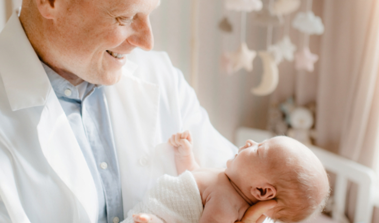 Congresso aprova ampliação da licença-paternidade