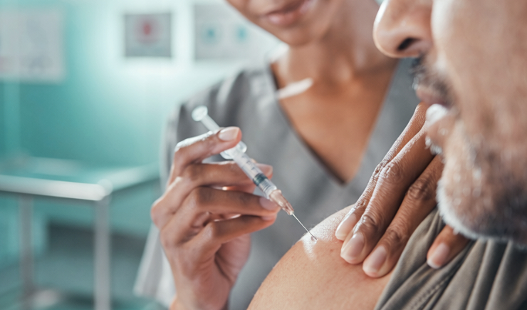 Anvisa amplia para maiores de 18 anos vacina que previne bronquiolite