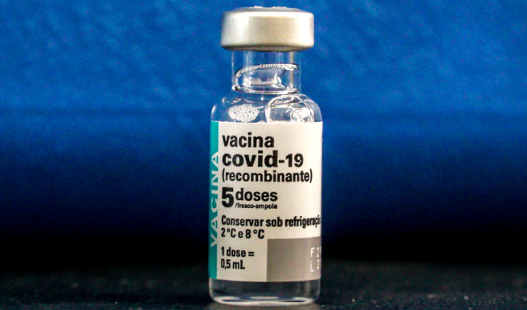 Vacina atualizada contra a Covid-19 reduz risco de infarto, AVC e morte cardiovascula