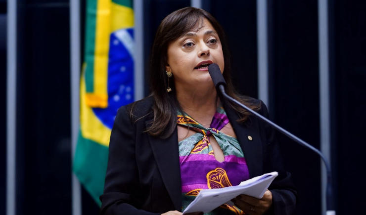Deputados debatem riscos da automedicação e importância da assistência farmacêutica