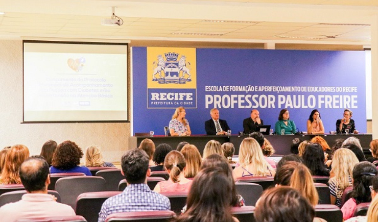 DCNTs NA PAUTA DA REUNIÃO DO CONSELHO MUNICIPAL DE SAÚDE DO RECIFE