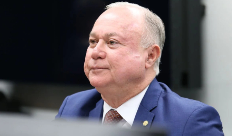 Relator é favorável ao fim da escala de trabalho 6x1