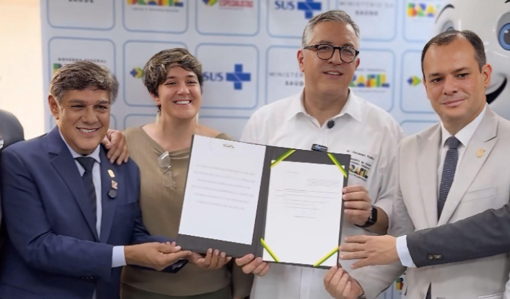 CFF firma cooperação com Ministério da Saúde para fiscalização do Farmácia Popular