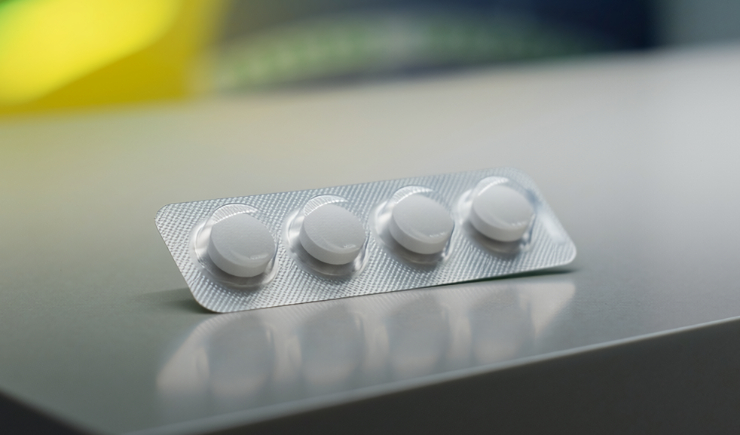 Brasil inicia produção nacional de escopolamina e fortalece autonomia farmacêutica