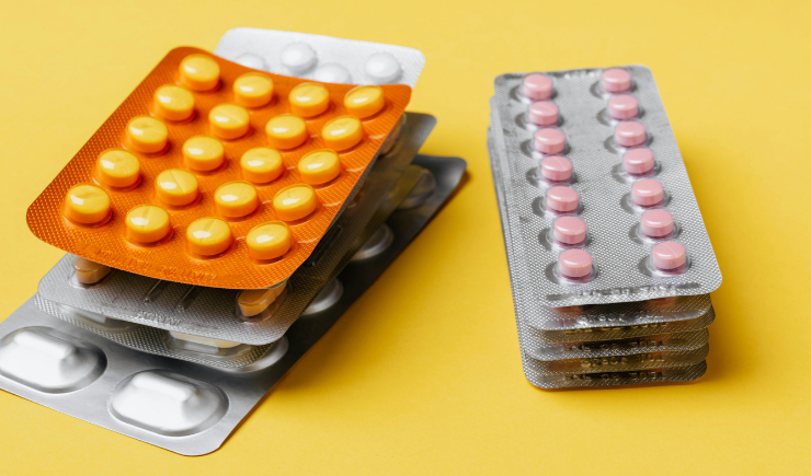 Genéricos ultrapassam 2,3 bilhões de unidades vendidas em 2025 e consolidam crescimento de 8,33%