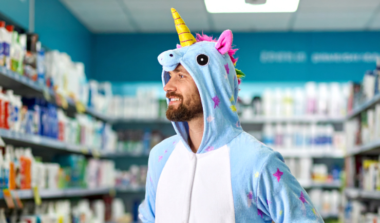 De pijama na farmácia: ação distribui séruns corporais gratuitamente em seis capitais