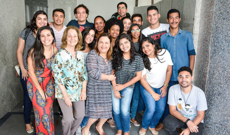 CRF-PE RECEBE ESTUDANTES DE FARMÁCIA DA UFPE