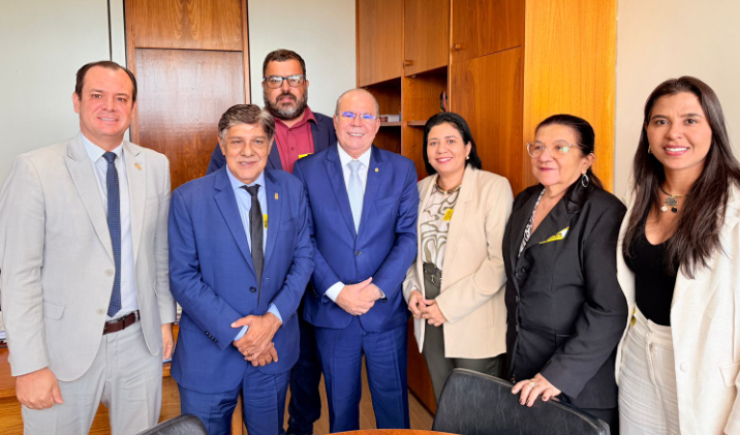 CFF participa de reunião com relator do PL do piso salarial dos farmacêuticos