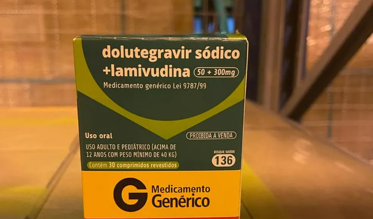 Fiocruz conclui tecnologia para fabricar no Brasil o principal medicamento contra o HIV usado no SUS