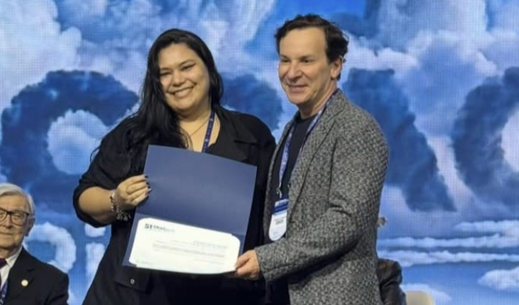 Farmacêutica é premiada por pesquisa que usa esgoto hospitalar para detectar superbactérias
