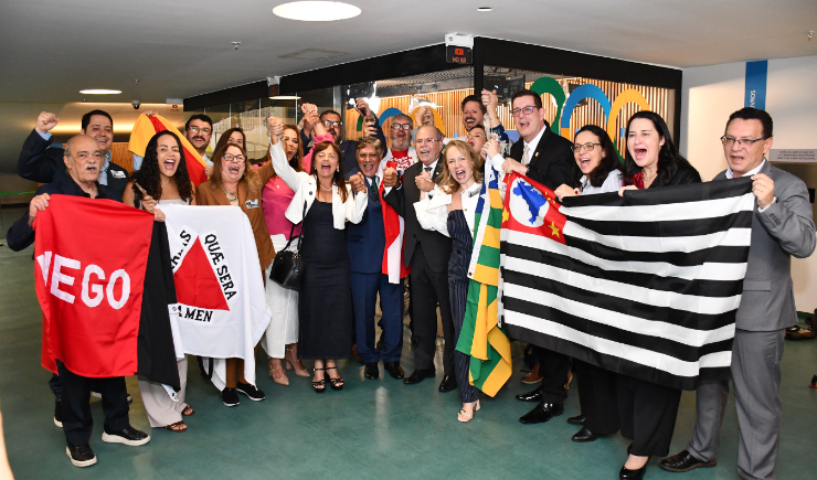 Piso Salarial aprovado: duas vitórias em um só dia!