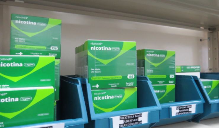 SUS oferece tratamento gratuito e completo para quem quer parar de fumar