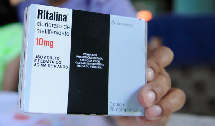 É falso que o medicamento Ritalina é uma homenagem à cantora Rita Lee