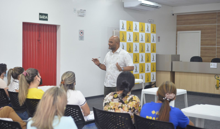 Farmacêuticos do Amapá são capacitados para o serviço de vacinação.