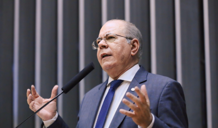 CFT define relator do piso e CFF convoca farmacêuticos à mobilização nacional