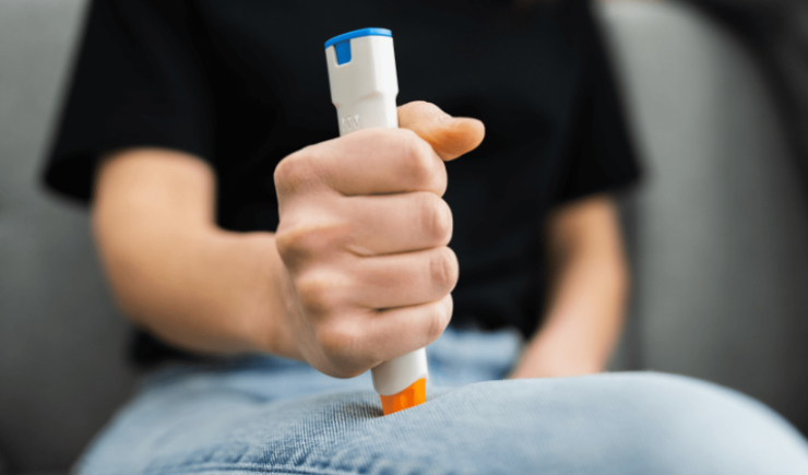 Adrenalina autoinjetável pode entrar na lista de medicamentos gratuitos do SUS